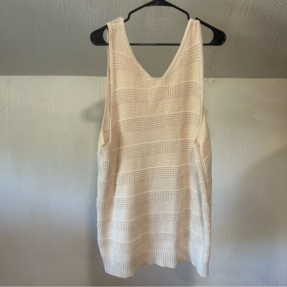 a.n.a. V-Neck Sleeveless Pull Over Sweater Natural Color - Picture 6 of 7